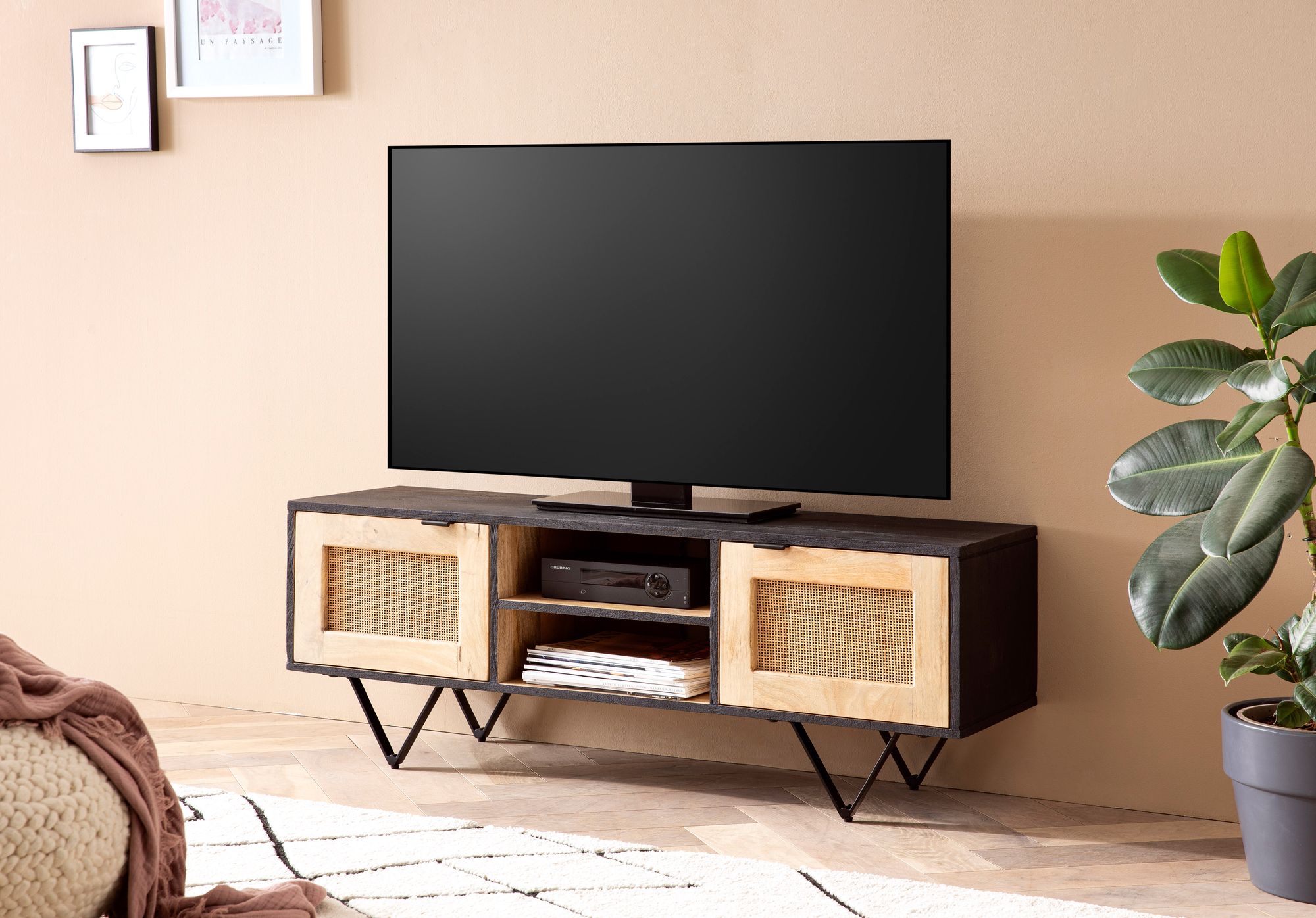 Mueble tv madera maciza de mango y ratán 120x44x35 cm moderno