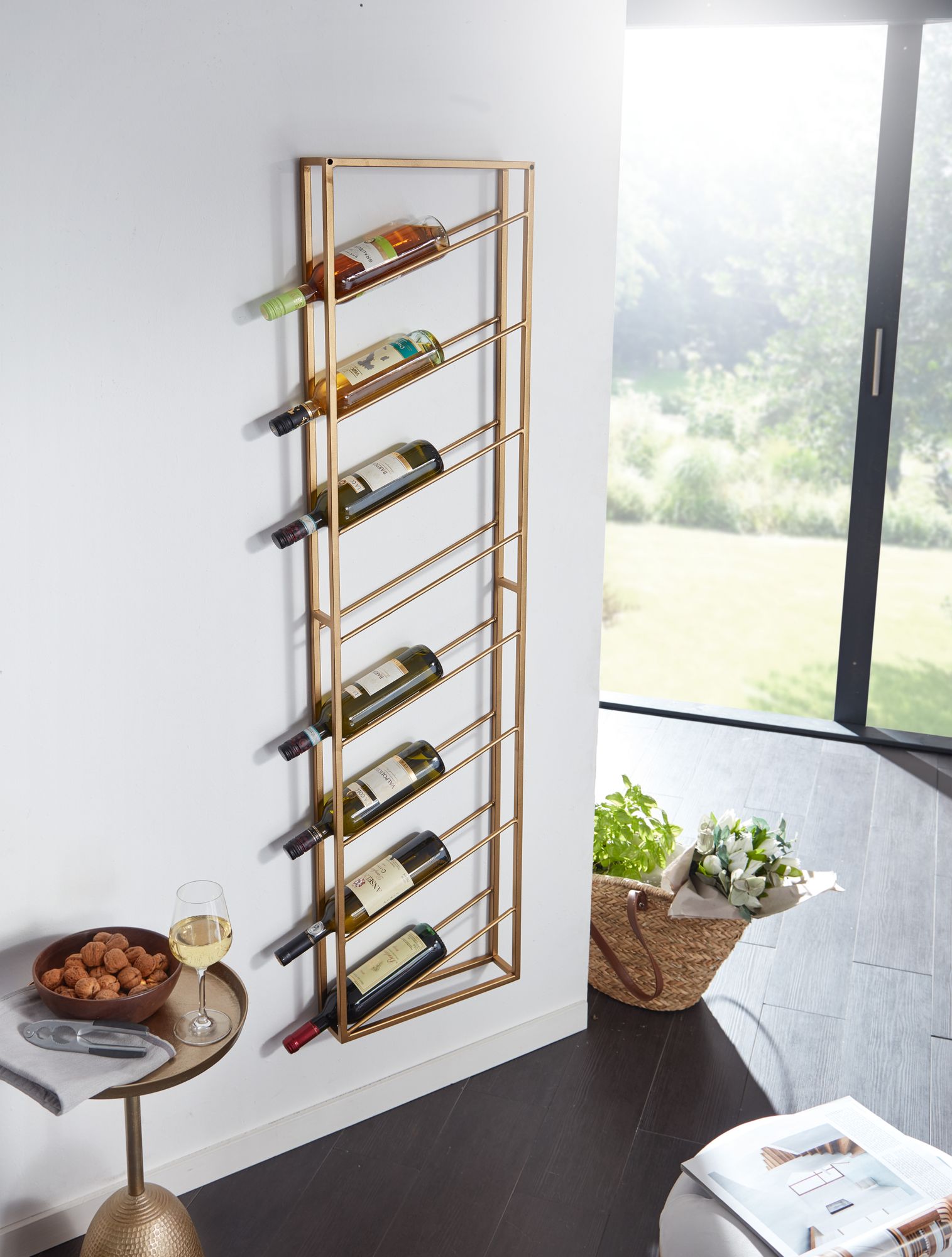 Botellero de pared metal oro 36x150x8 cm grande para 8 botellas