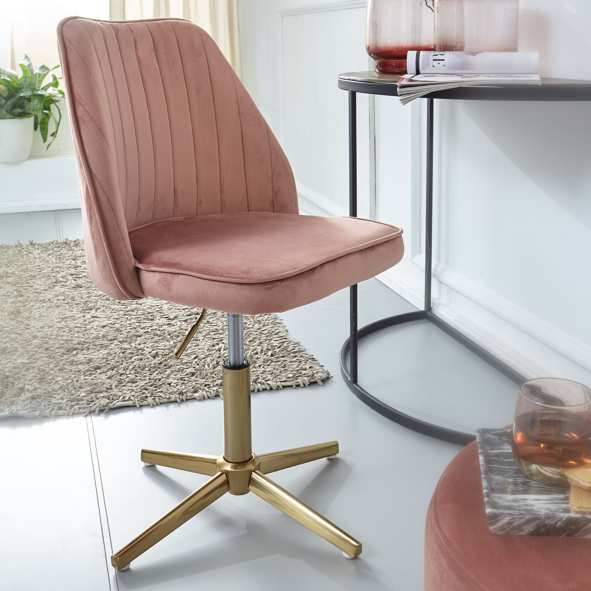 Silla de escritorio silla giratoria de diseño de terciopelo rosa con respaldo